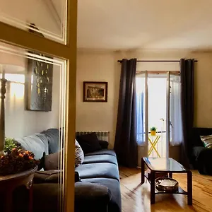Maison Biscuit. A La Placa De La Apartamento Camprodon